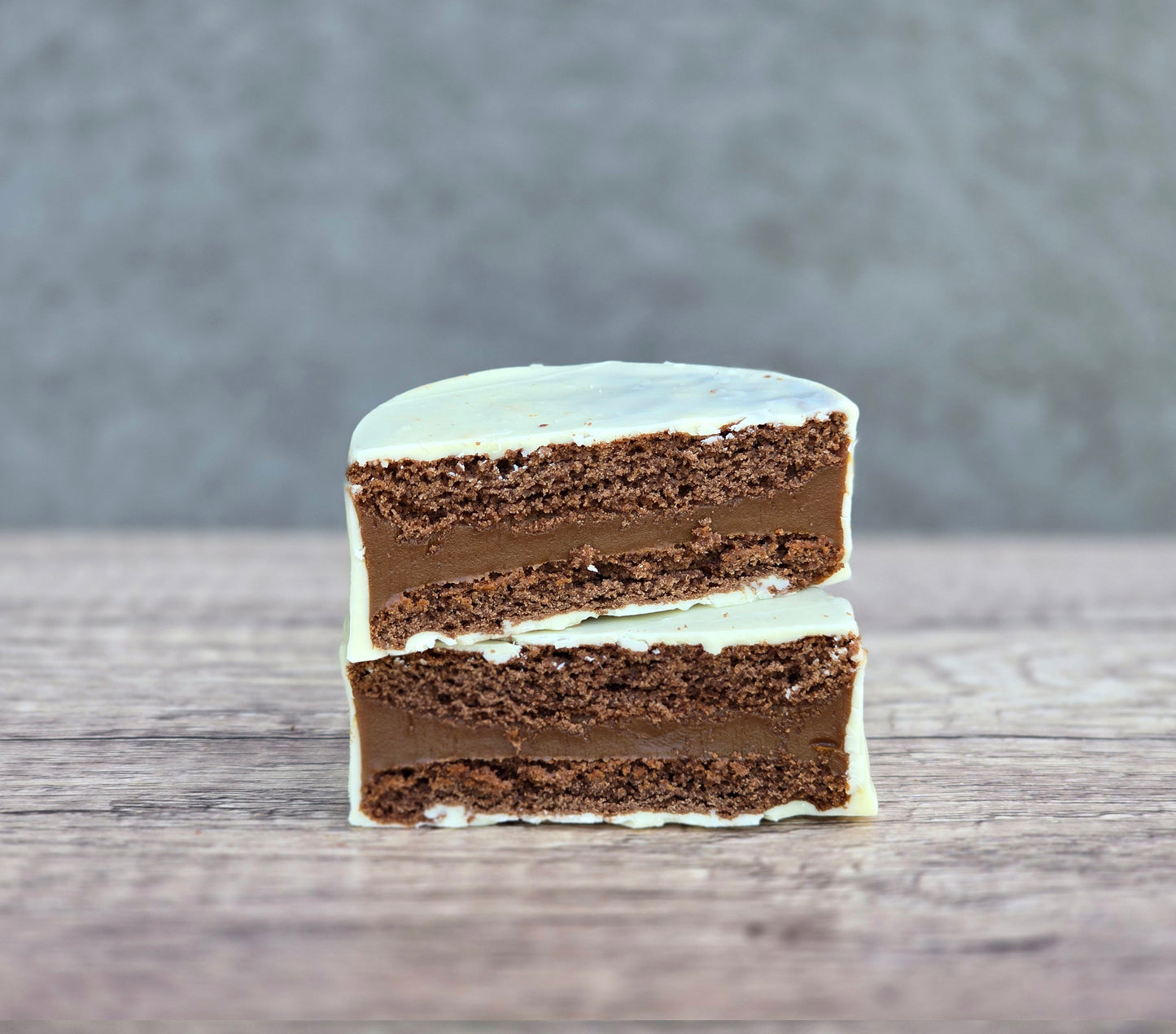 White Chocolate Alfajores