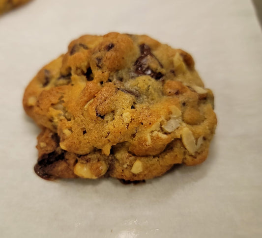 NY-Style Chocolate Walnut Cookies