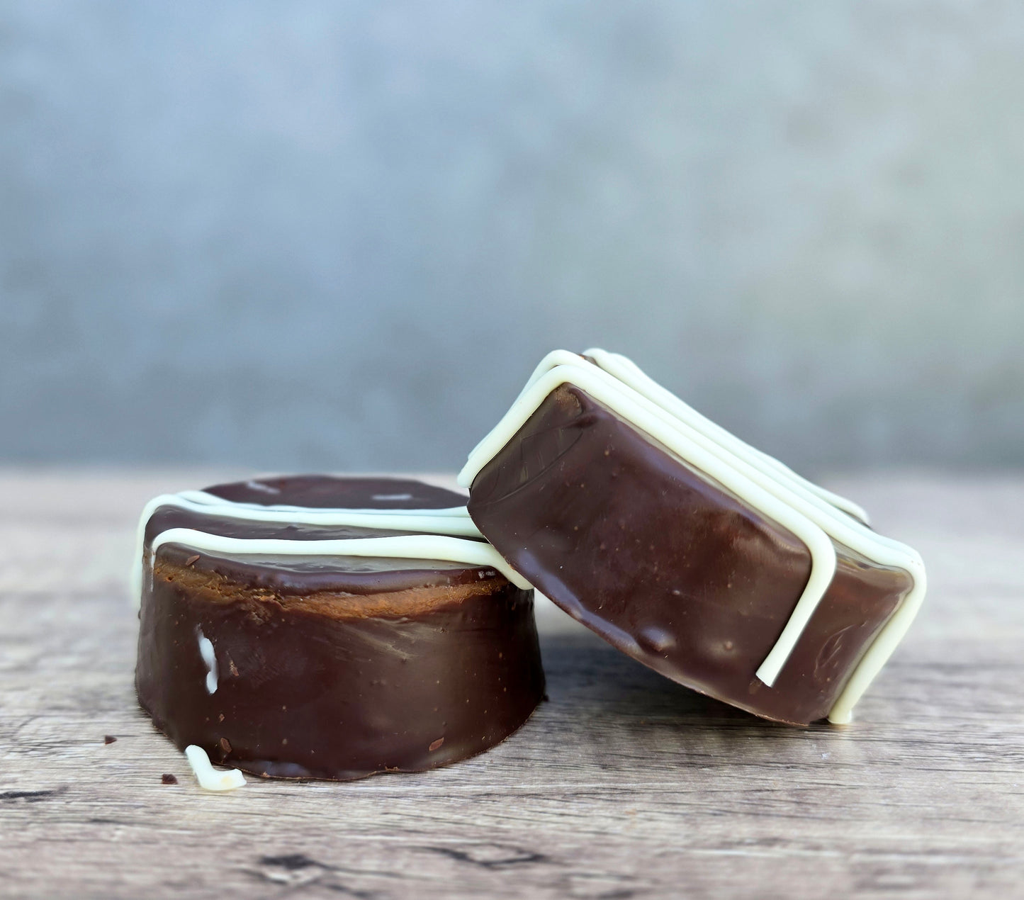 Nutella® & Dulce de Leche Alfajores